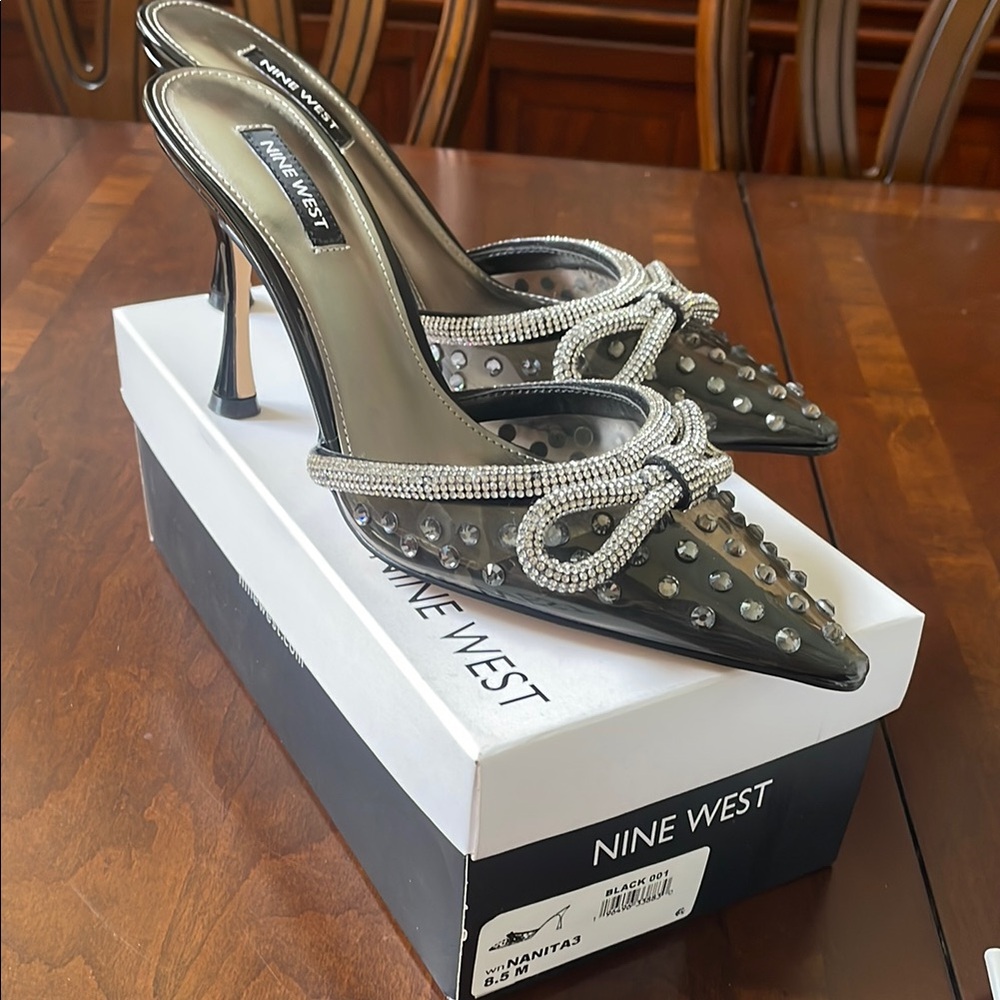 Nine West Nanita Heeled slides Black dressy shoes new with box size 8.5 M